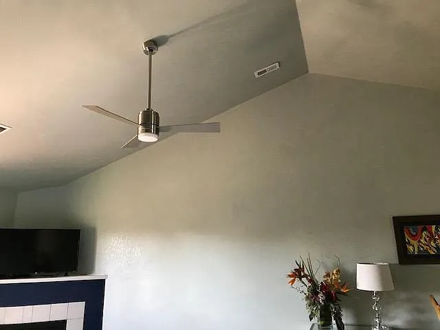 1042 Tierra Ln #201 — Photo 4