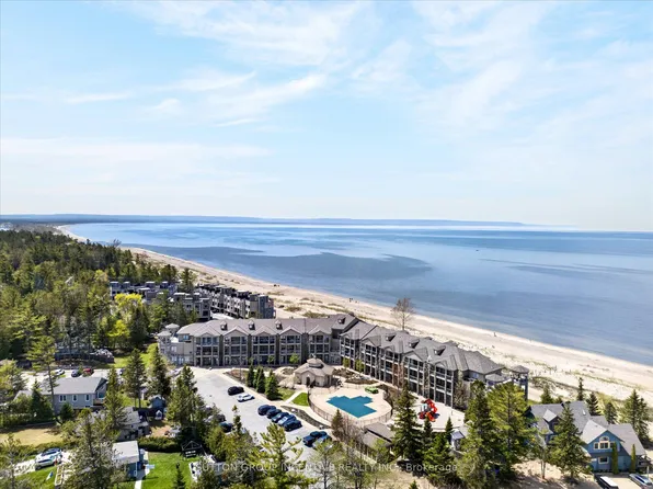 764 River Rd E Unit 209, Wasaga Beach, ON L9Z 2M7