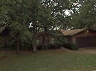 7632 Blue Carriage Ln, Fort Worth, TX 76120