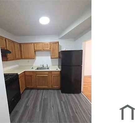 472 Park Ave #3