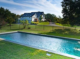 7 Quaker Ridge Rd, Sherman, CT 06784