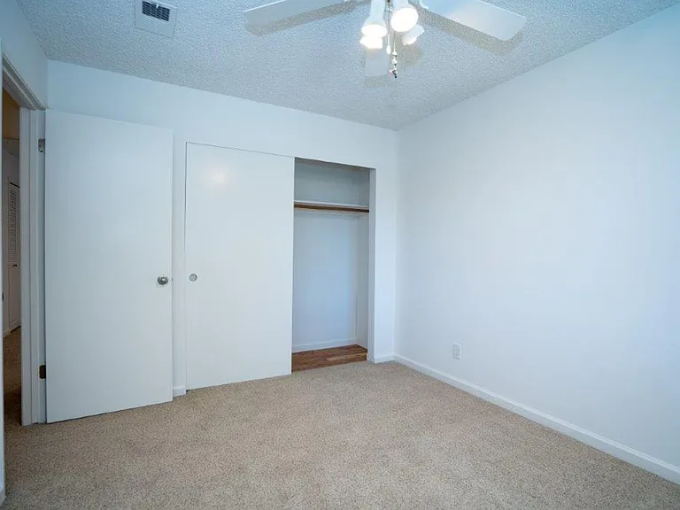 1512 Mosswood Dr — Photo 14