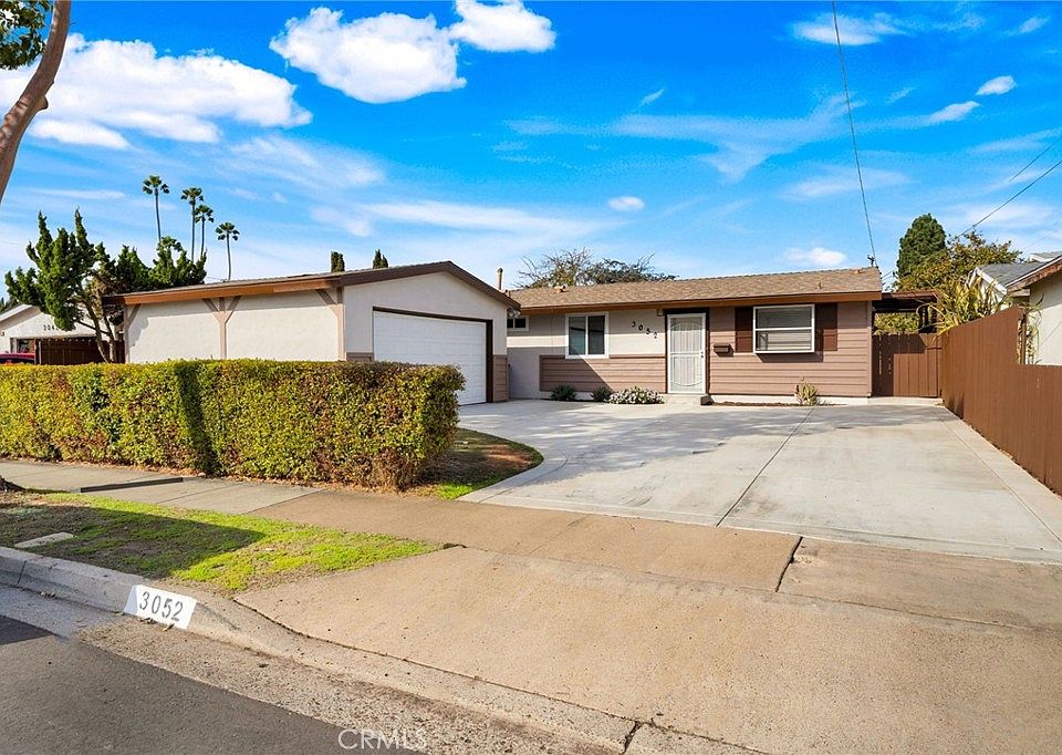 1st image of 3052 Chauncey Dr