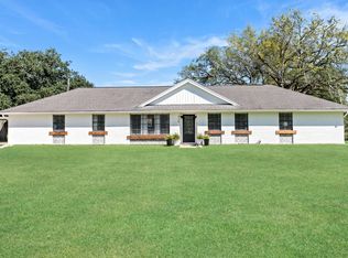 8120 Ginger Ln, Lumberton, TX 77657