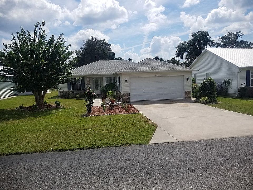 1st image of 277 SE Elm Loop