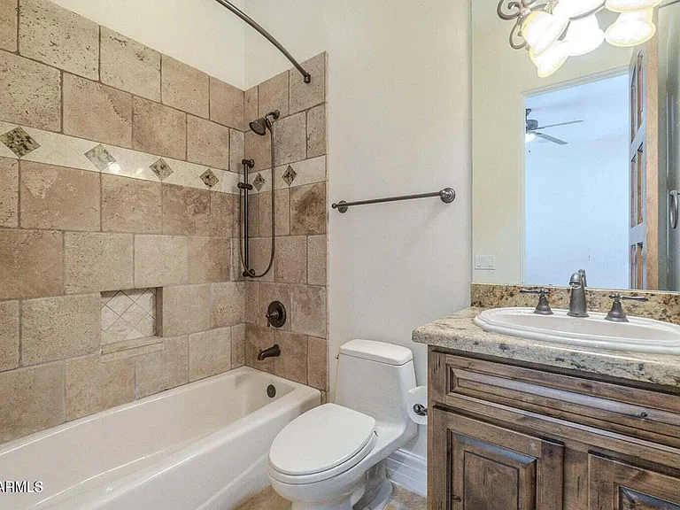 15135 E Monument Rd — Photo 29