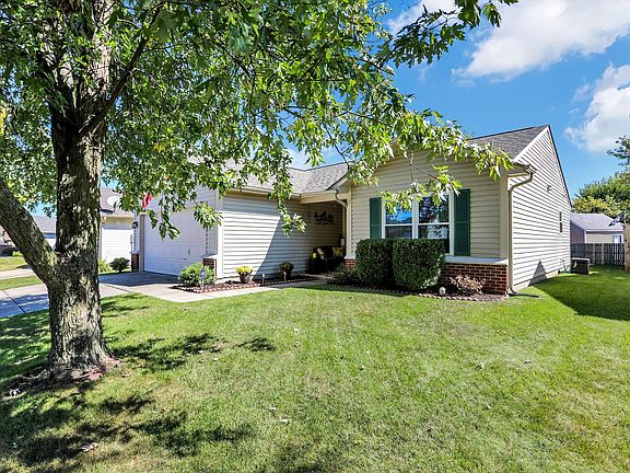 3rd image of 6123 Long River Ln