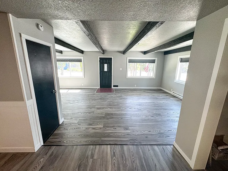 1730 Broadway St — Photo 3