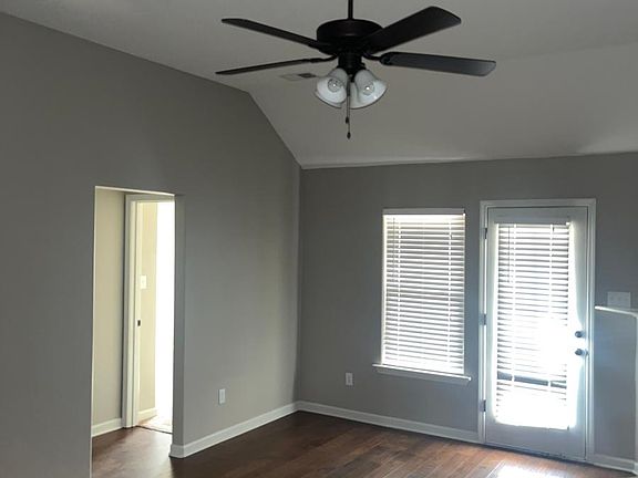 5th image of 9335 Chastain Pl