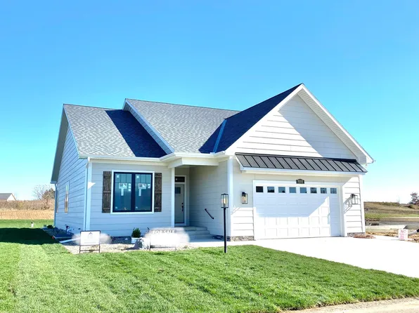 10333 S Noellyn Dr, Berrien Springs, MI 49103