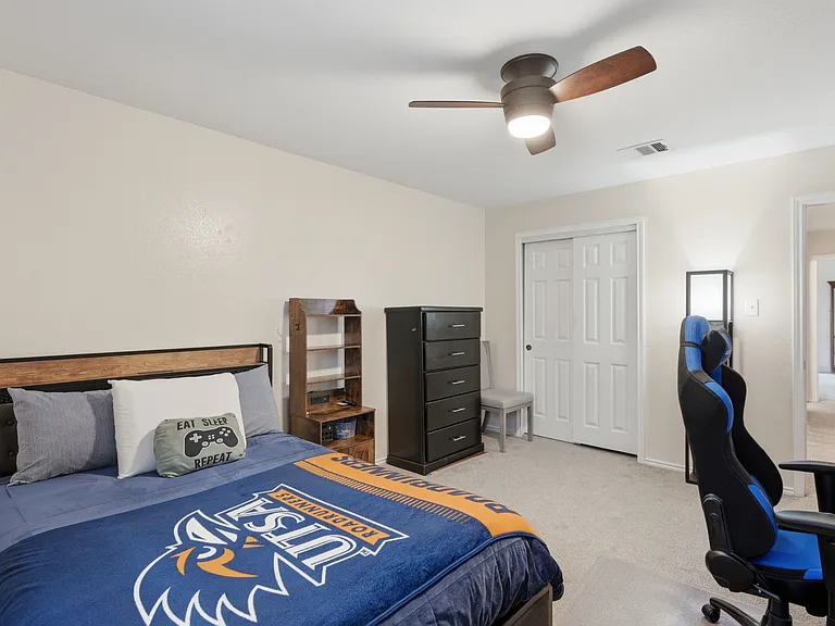2909 Ashwood Rd — Photo 34