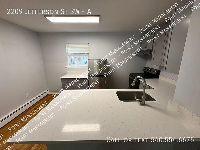 2209 Jefferson St SW #A — Photo 6