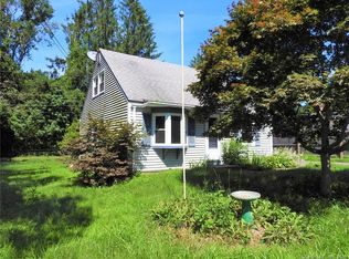 5 Knutson Rd, Old Lyme, CT 06371