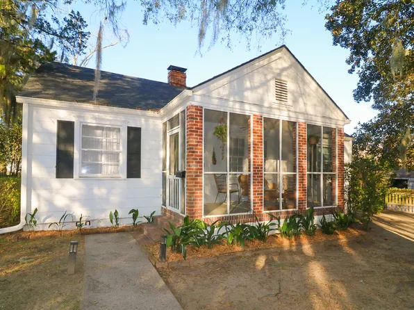1630 E 51st St, Savannah, GA 31404