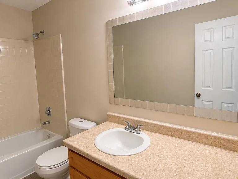 7223 Winery Ln — Photo 14