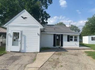 1397 E Decamp St, Burton, MI 48529