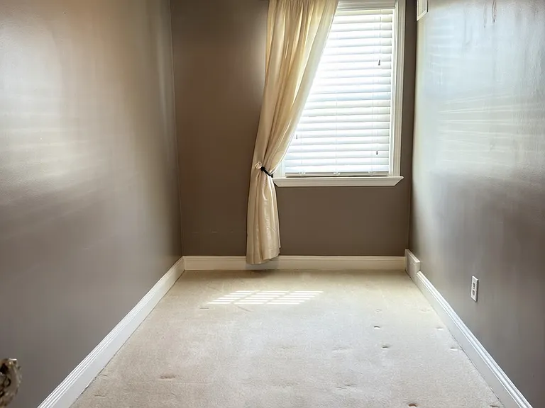 5220 Gramercy Dr — Photo 10