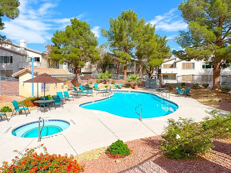 3136 Tarpon Dr #201 — Photo 16