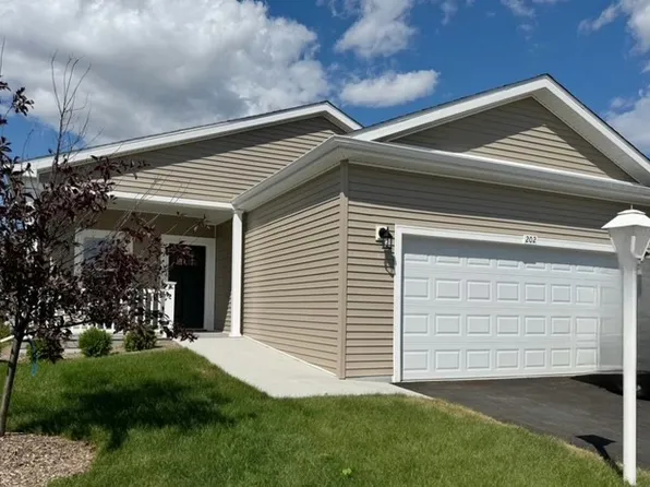 202 Hialeah Ln, Grayslake, IL 60030
