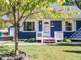 5821 Schafer Rd, Lansing, MI 48911