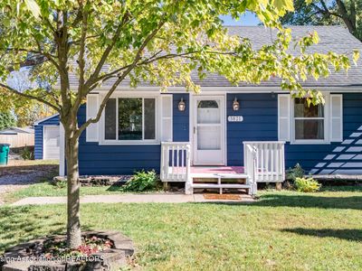 5821 Schafer Rd, Lansing, MI, 48911