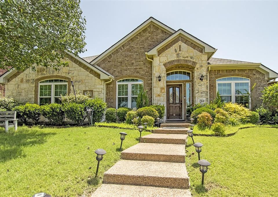 1st image of 2801 Wild Oak Ln