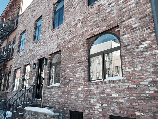 Rented by Premier Metro Realty Corp | media 45