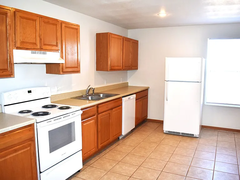 11789 Ridgeway Dr — Photo 10