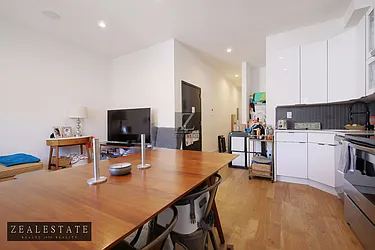 Rented by ZealEstate Group Inc