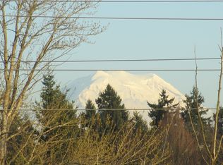 8039 45th Ave SW, Lakewood, WA 98409