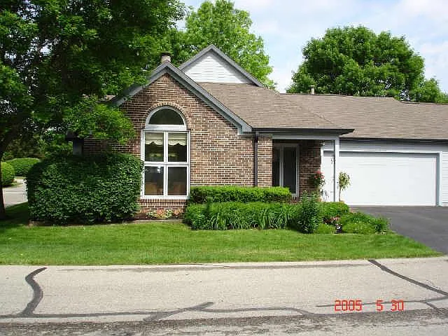 9593 N Drakeford Dr photo 1