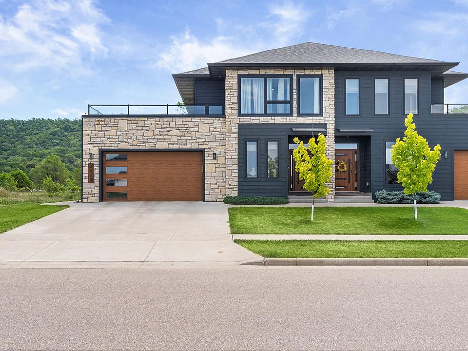 1st image of 3013 Red Clover St