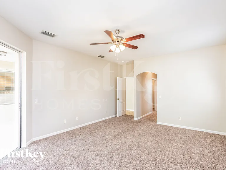 2081 Nuremberg Blvd — Photo 10