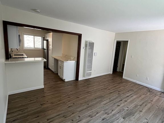3rd image of 5057 Narragansett Ave Unit 7
