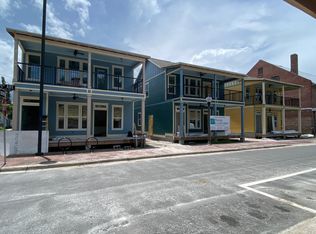 305 NW 5th Ave #B, Gainesville, FL 32601