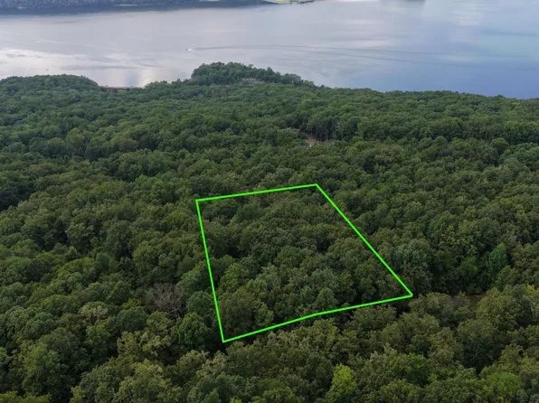 1 Bluff Rd, South Pittsburg, TN 37380