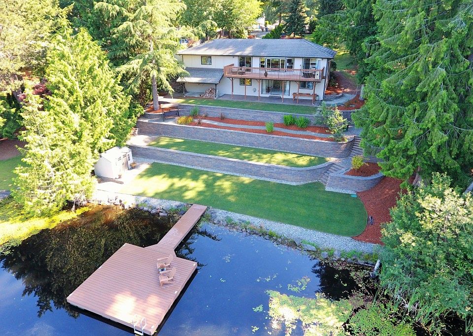 1st image of 33315 E Lake Holm Dr SE
