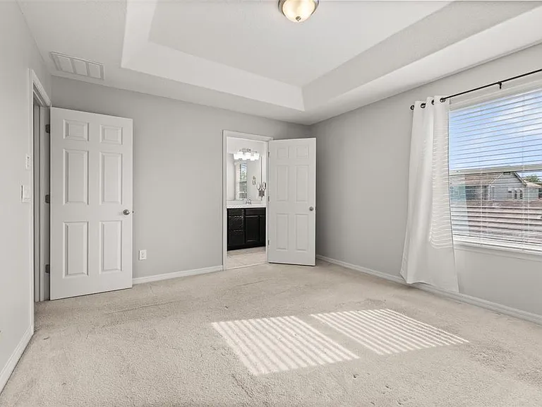 7435 Ripplepointe Way — Photo 26