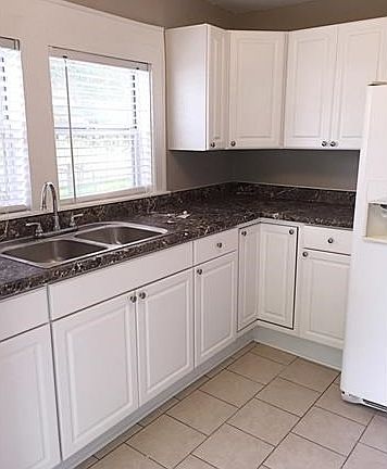4th image of 2803 Maryland Ave
