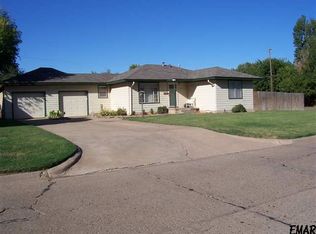 1302 Hite Blvd, Enid, OK 73703