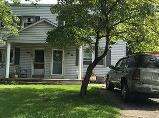 90 W Main St, Brownstown, PA 17508
