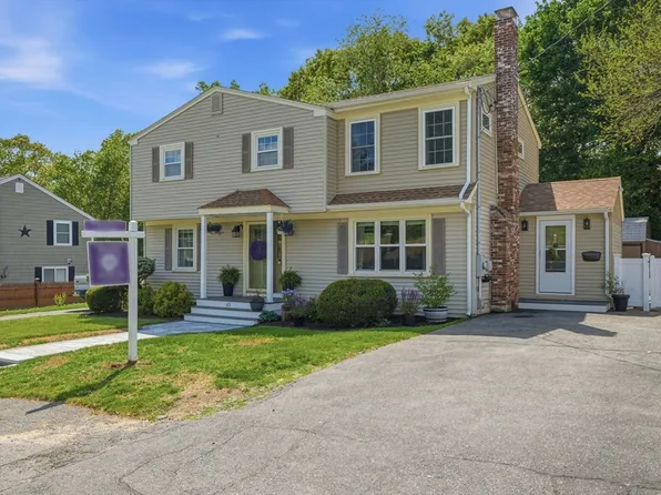 65 Lake St, Braintree, MA 02184