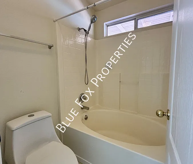 9712 E Paseo Juan Tabo — Photo 14