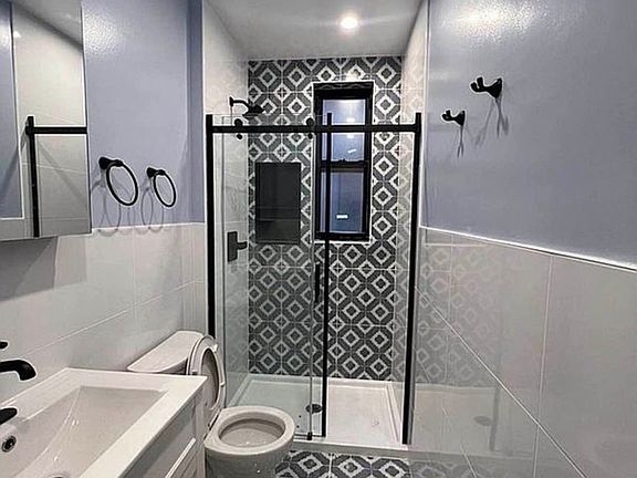 4th image of 2831 Church Ave #2D