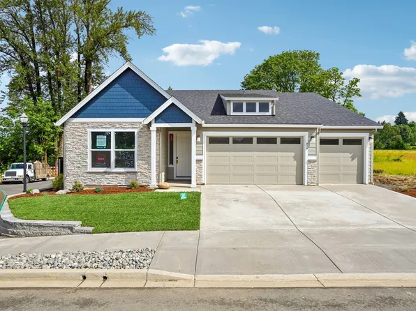 824 NW 32nd St, Battle Ground, WA 98604