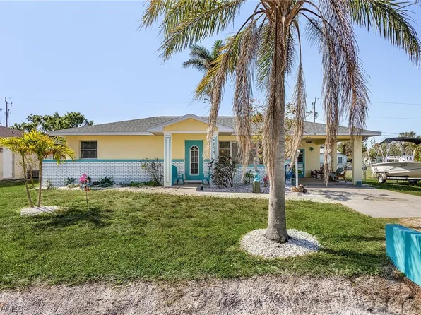 5871 Porpoise Rd, Bokeelia, FL 33922