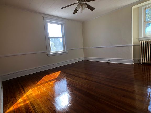 5th image of 16 Park Ave Floor 2