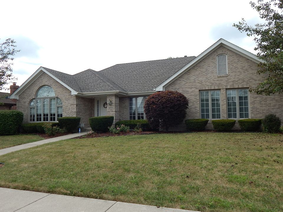 1st image of 16850 S Deer Path Dr