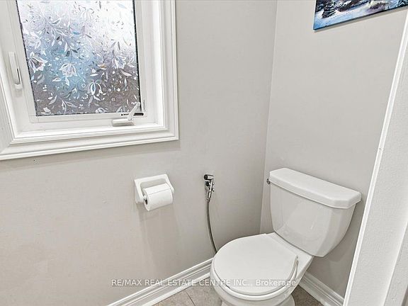 5th image of 1053 Job Cres