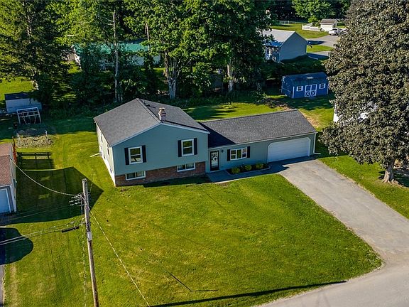 4th image of 6453 Milles Dr SS
